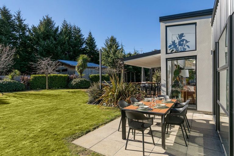 Photo of property in 21 Hewson Crescent, Lake Hawea, Wanaka, 9382