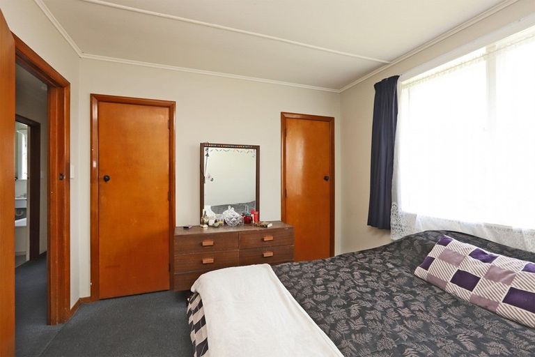 Photo of property in 308 Tui Place, Camberley, Hastings, 4120