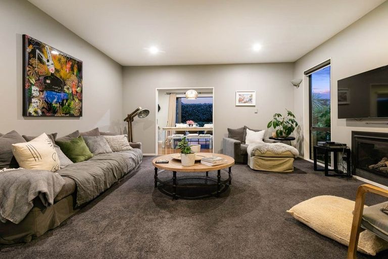 Photo of property in 29 Huntington Park Drive, Greenhithe, Auckland, 0632