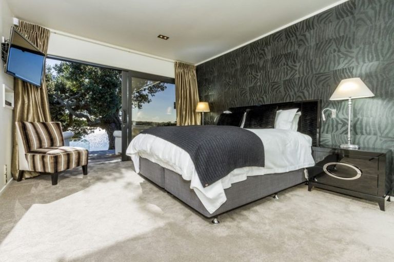 Photo of property in 18 Manurere Avenue, Takapuna, Auckland, 0622