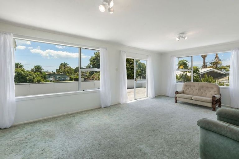 Photo of property in 17 Athenree Road, Athenree, Katikati, 3177