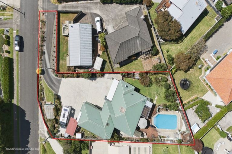 Photo of property in 12 Sutherland Road, Brookfield, Tauranga, 3110