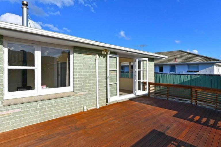 Photo of property in 1087 Fergusson Drive, Clouston Park, Upper Hutt, 5018