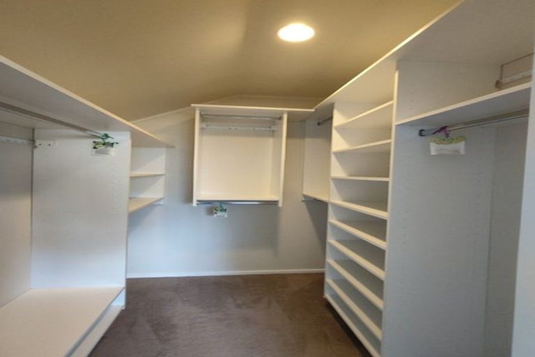 Photo of property in 19 Merriefield Avenue, Forrest Hill, Auckland, 0620