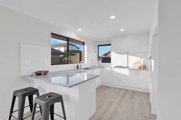 Photo of property in 5 Chancery Close, Hamilton East, Hamilton, 3216