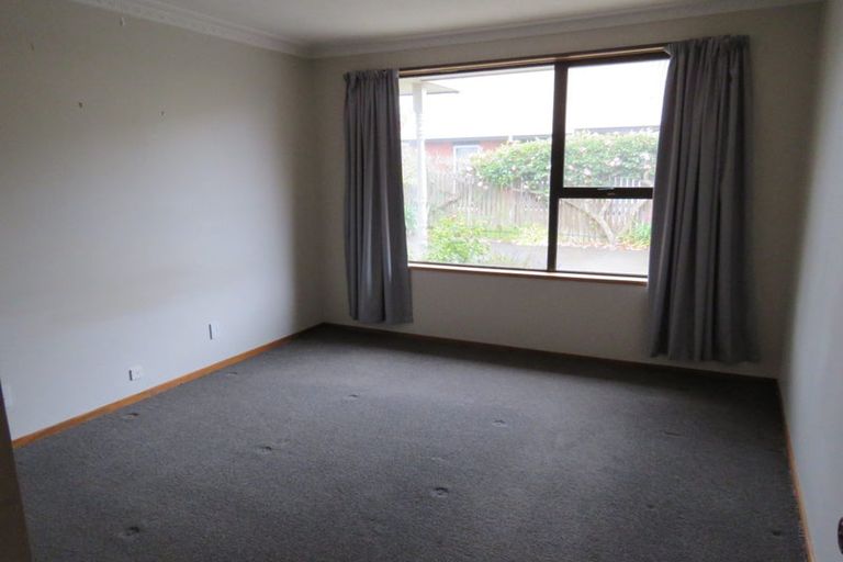 Photo of property in 1/246 Avonhead Road, Avonhead, Christchurch, 8042