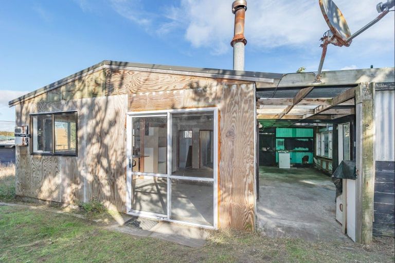 Photo of property in 30 Hunia Terrace, Himatangi Beach, Foxton, 4891