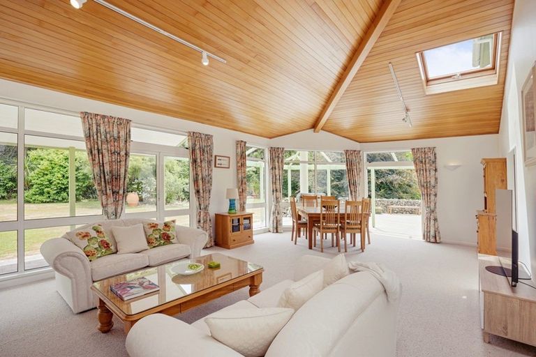 Photo of property in 327 Otaki Gorge Road, Hautere, Otaki, 5582