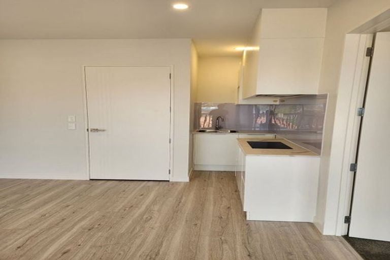 Photo of property in 59 Kirikiri Drive, Papakura, 2110