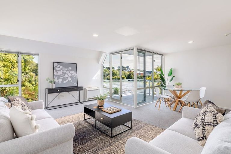 Photo of property in 3/15 Peterborough Street, Christchurch Central, Christchurch, 8013