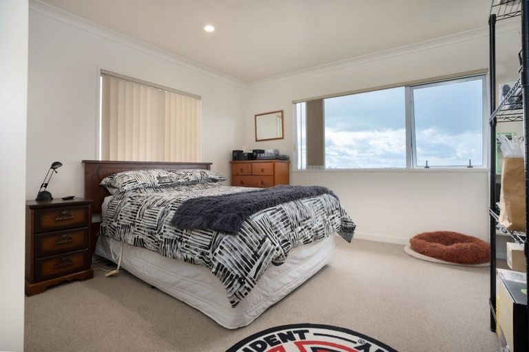 Photo of property in 117 Rototuna Road, Rototuna, Hamilton, 3210