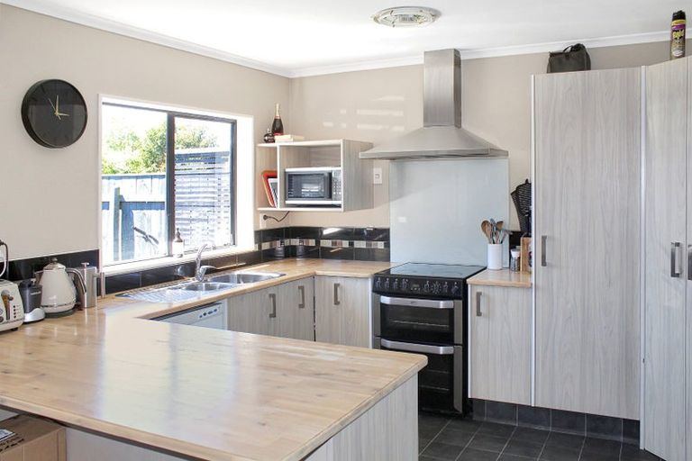 Photo of property in 155a Cook Street, West End, Palmerston North, 4410