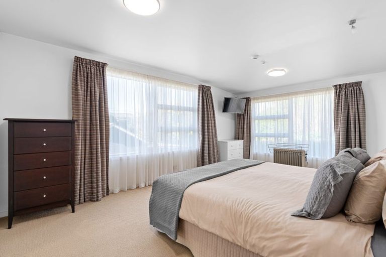 Photo of property in 61b Earls Road, Saint Clair, Dunedin, 9012