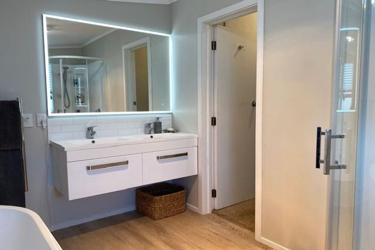 Photo of property in 8 Roore Street, Foxton Beach, Foxton, 4815