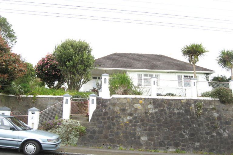 Photo of property in 11 Parsons Street, Vogeltown, New Plymouth, 4310
