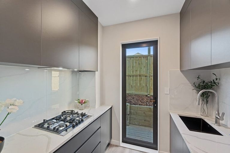 Photo of property in 14 Glann Lane, Flat Bush, 2019