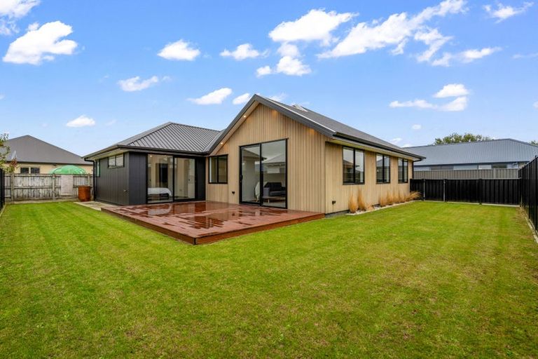Photo of property in 99 Hoffman Court, Waikiwi, Invercargill, 9810