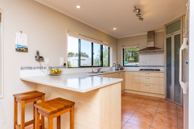 Photo of property in 60 Uretiti Road, Waipu, 0582