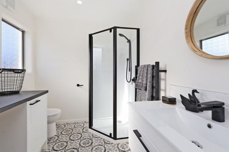 Photo of property in 20 Saint Hill Lane, Havelock North, 4130