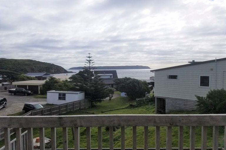 Photo of property in 6/14f Tireti Road, Titahi Bay, Porirua, 5022