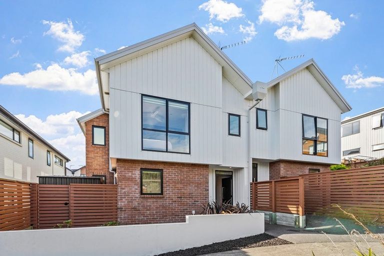 Photo of property in 10 Orca Drive, Stanmore Bay, Whangaparaoa, 0932