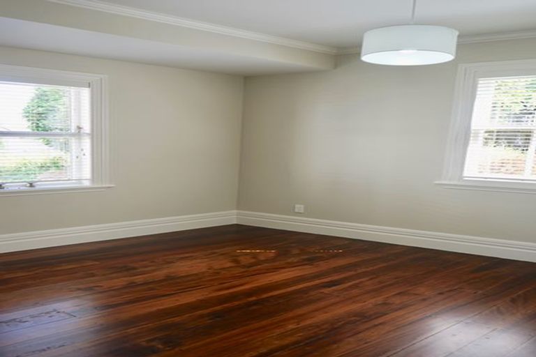 Photo of property in 9b Tudor Street, Devonport, Auckland, 0624