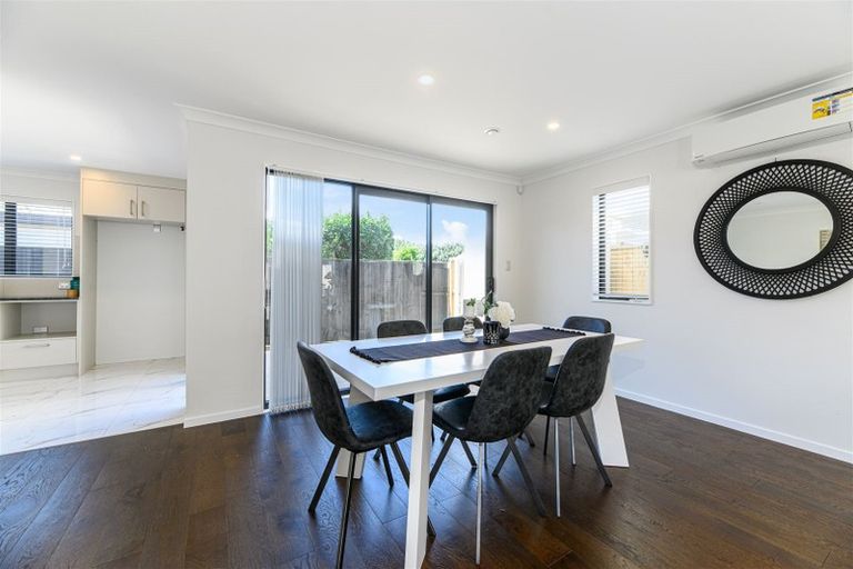 Photo of property in 166b Ennis Avenue, Pakuranga Heights, Auckland, 2010