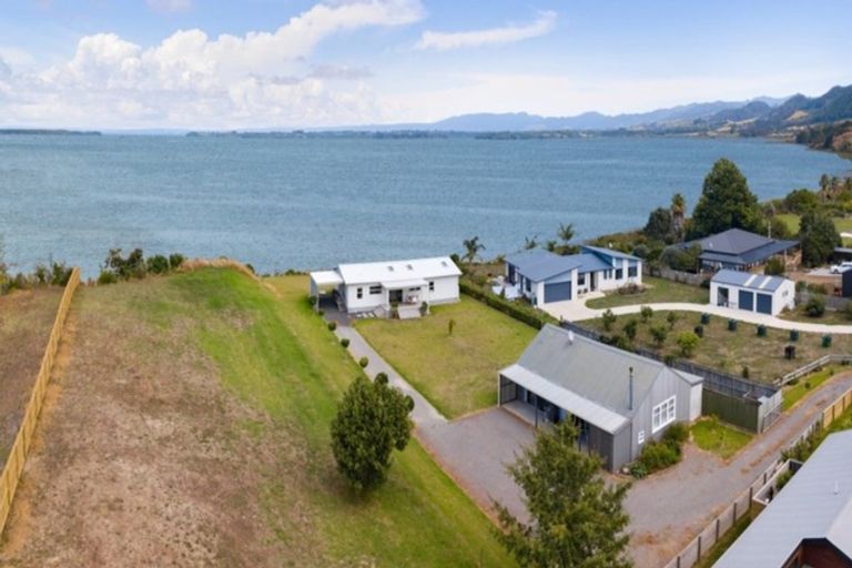 Photo of property in 28 Sandleigh Drive, Athenree, Katikati, 3177