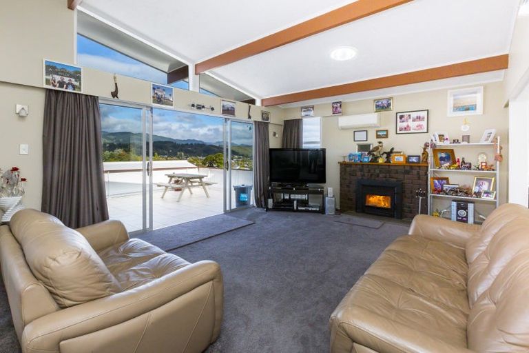 Photo of property in 19 Sunnyview Drive, Brown Owl, Upper Hutt, 5018