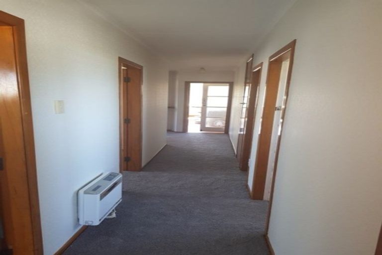 Photo of property in 187 Omata Road, Blagdon, New Plymouth, 4310