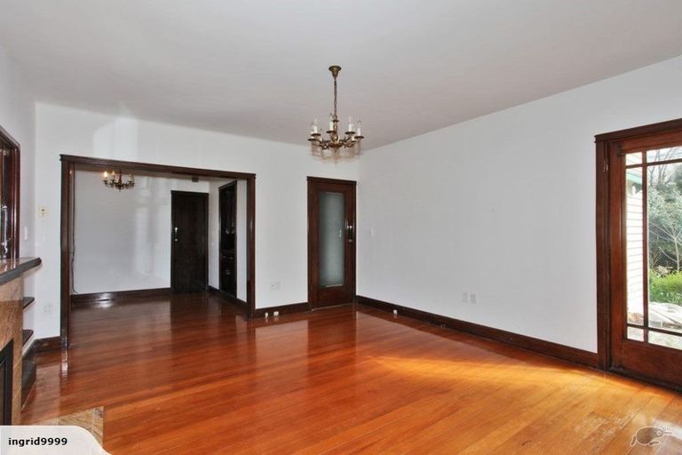 Photo of property in 108 Opawa Road, Opawa, Christchurch, 8023