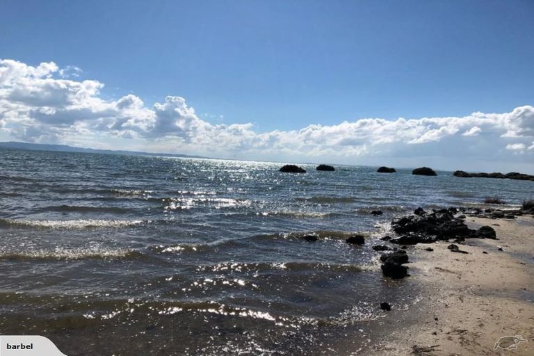 Photo of property in 337e Clarks Beach Road, Clarks Beach, Pukekohe, 2679