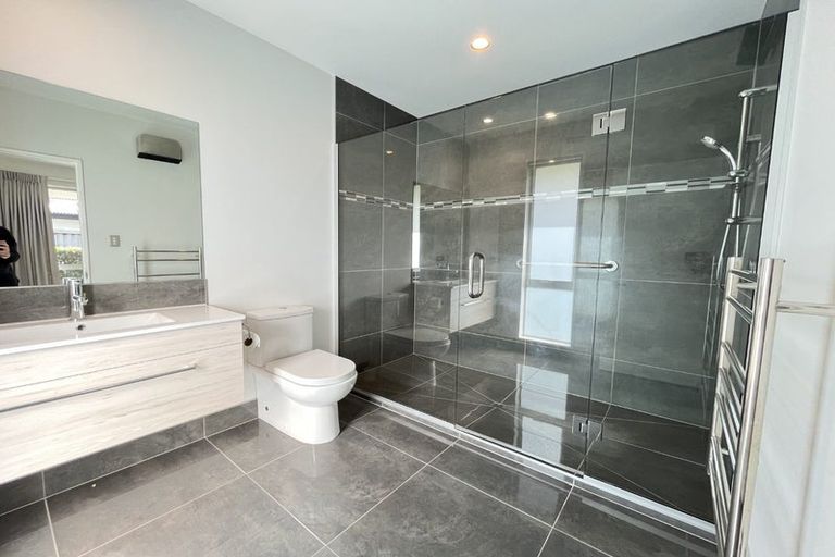 Photo of property in 30 Bronco Drive, Aidanfield, Christchurch, 8025