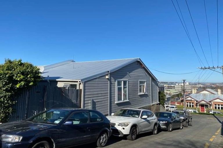 Photo of property in 139 Saint David Street, North Dunedin, Dunedin, 9016