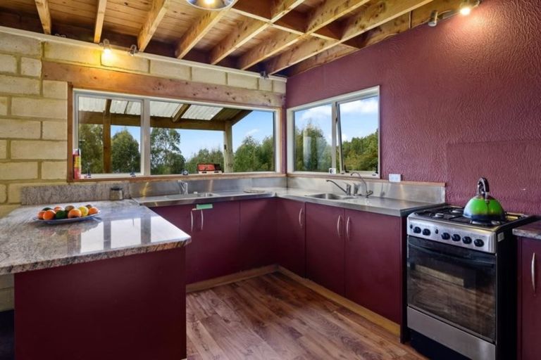Photo of property in 227 Mountain Road, Western Heights, Rotorua, 3015