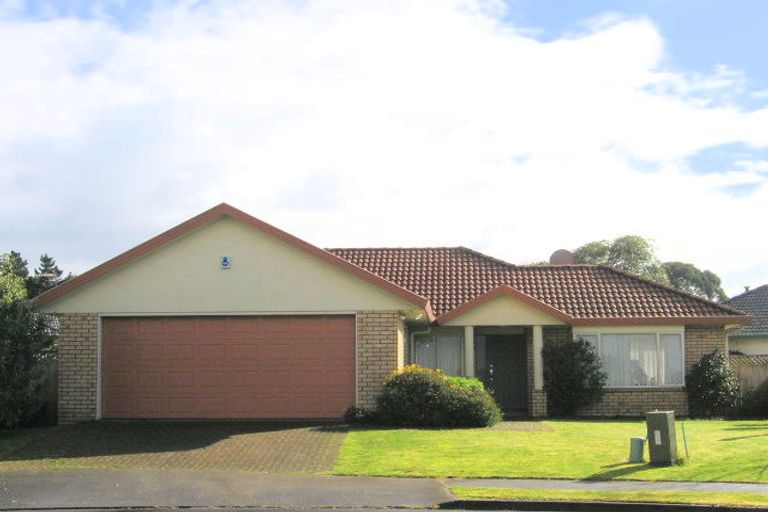 Photo of property in 13 Sheldon Place, Burswood, Auckland, 2013