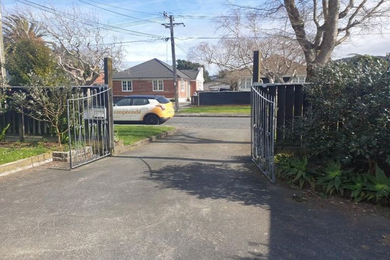 Photo of property in 11 Charleston Avenue, Boulcott, Lower Hutt, 5011