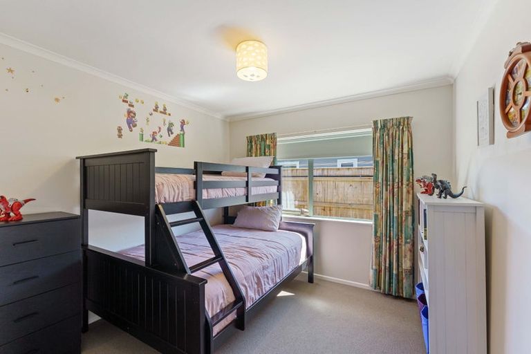 Photo of property in 57 Regent Drive, Paraparaumu Beach, Paraparaumu, 5032