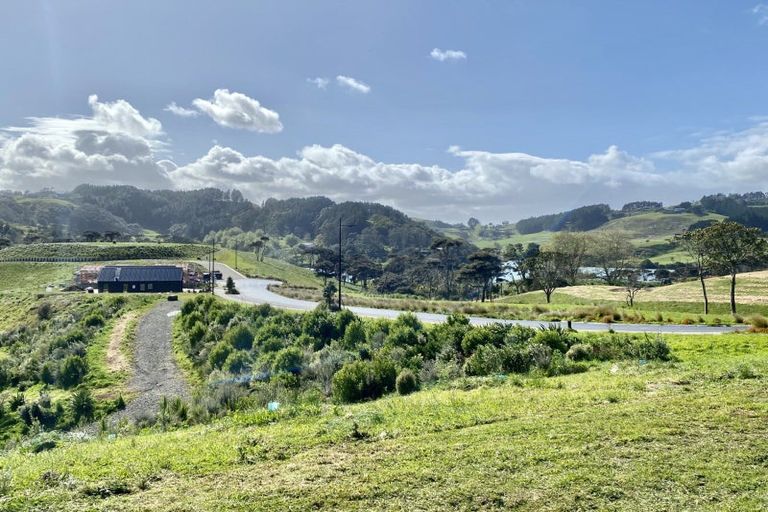 Photo of property in 9 Kapokapowai Street, Raglan, 3225