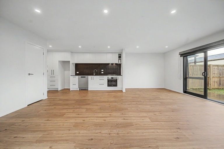 Photo of property in 2/23 Sunnyside Road, Nawton, Hamilton, 3200