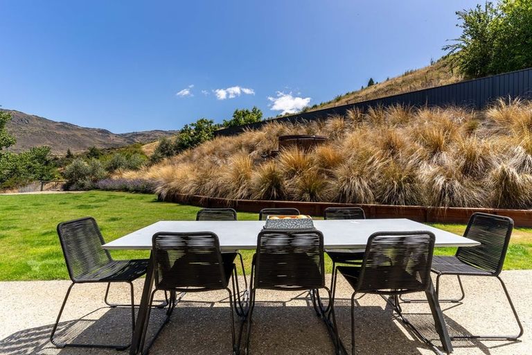 Photo of property in 26 Naylor Street, Clyde, 9330