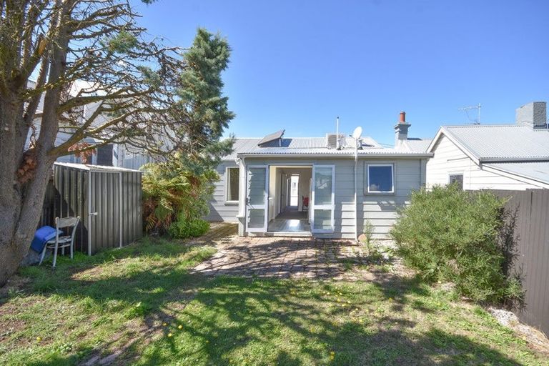 Photo of property in 14 Peel Street, Mornington, Dunedin, 9011