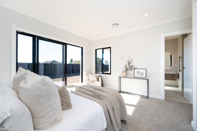 Photo of property in 8 Gage Lane, Havelock North, 4130