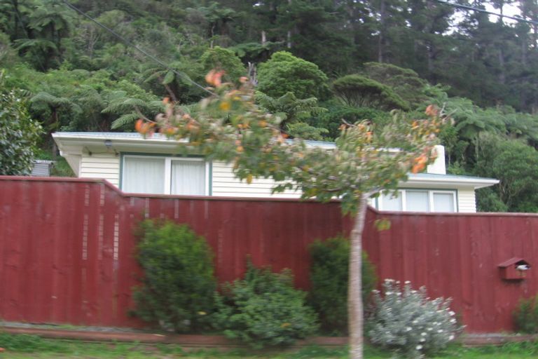 Photo of property in 66 Sunny Grove, Wainuiomata, Lower Hutt, 5014