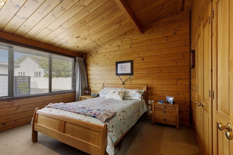 Photo of property in 6a Pilcher Crescent, Naenae, Lower Hutt, 5011