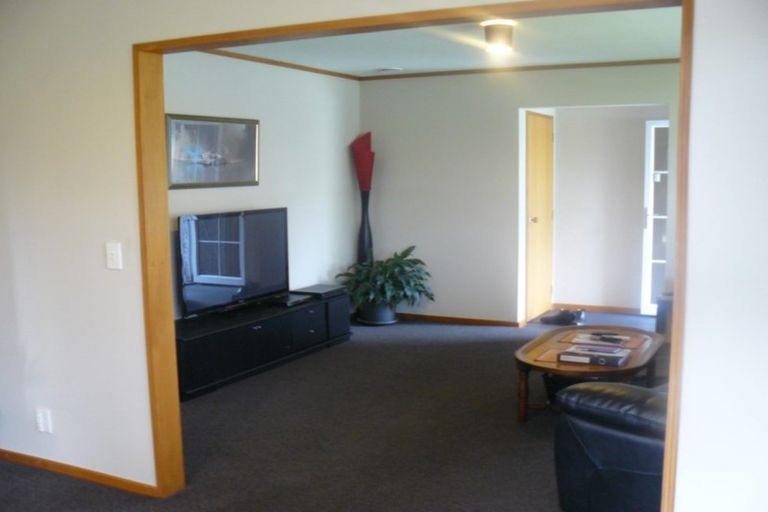 Photo of property in 10 Cautley Street, Richmond, 7020