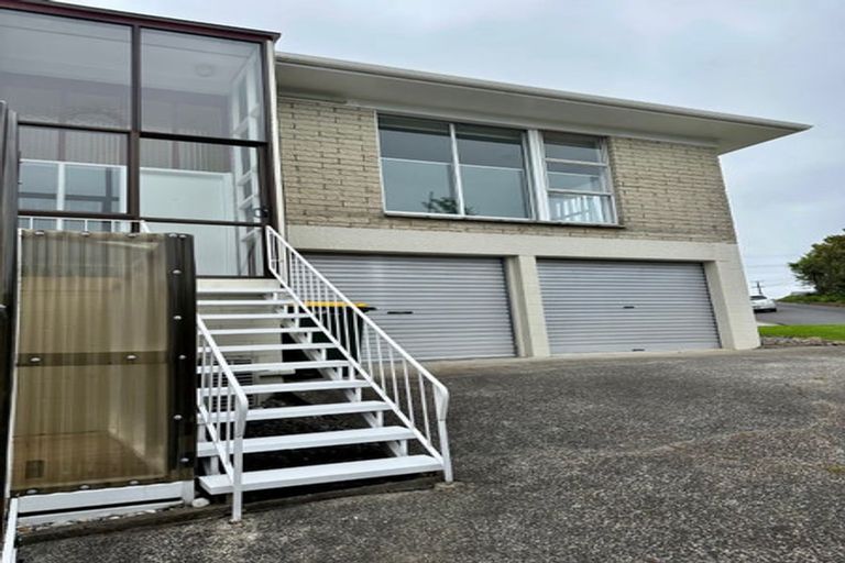 Photo of property in 1/23 Waitemata Road, Hauraki, Auckland, 0622