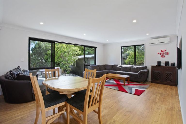 Photo of property in 59 Marendellas Drive, Bucklands Beach, Auckland, 2014