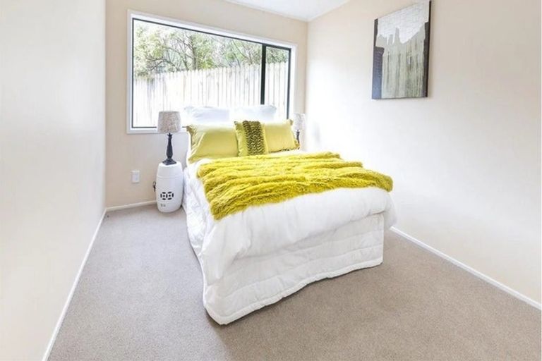 Photo of property in 16 Astelia Place, Goodwood Heights, Auckland, 2105