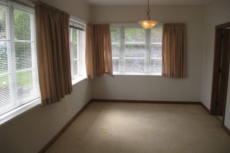Photo of property in 84 Sunshine Avenue, Karori, Wellington, 6012